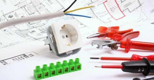 ERROR PREVENTION THROUGH PLUGGABLE ELECTRICAL INSTALLATION