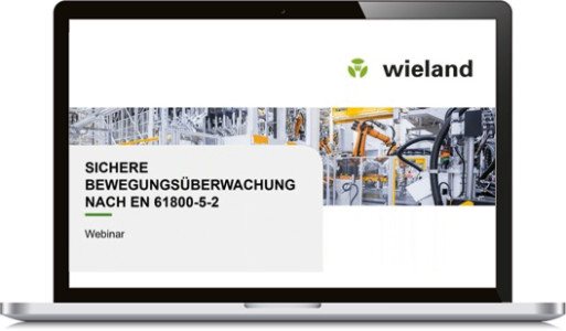 Laptop mit Wieland-Webinar auf dem Bildschirm: Sichere Bewegungsüberwachung nach EN 61800-5-2.